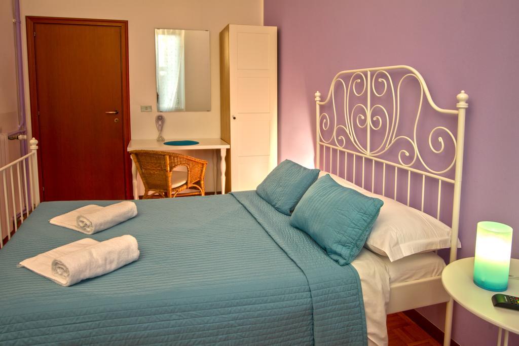 I Am Here Central Station Hotel Milan Room photo