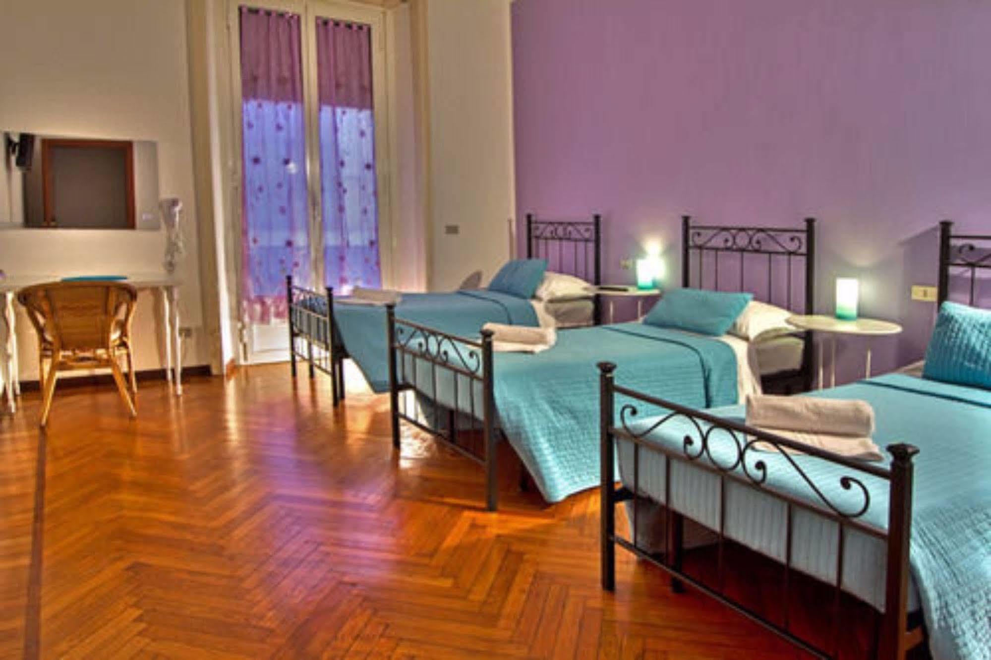 I Am Here Central Station Hotel Milan Exterior photo