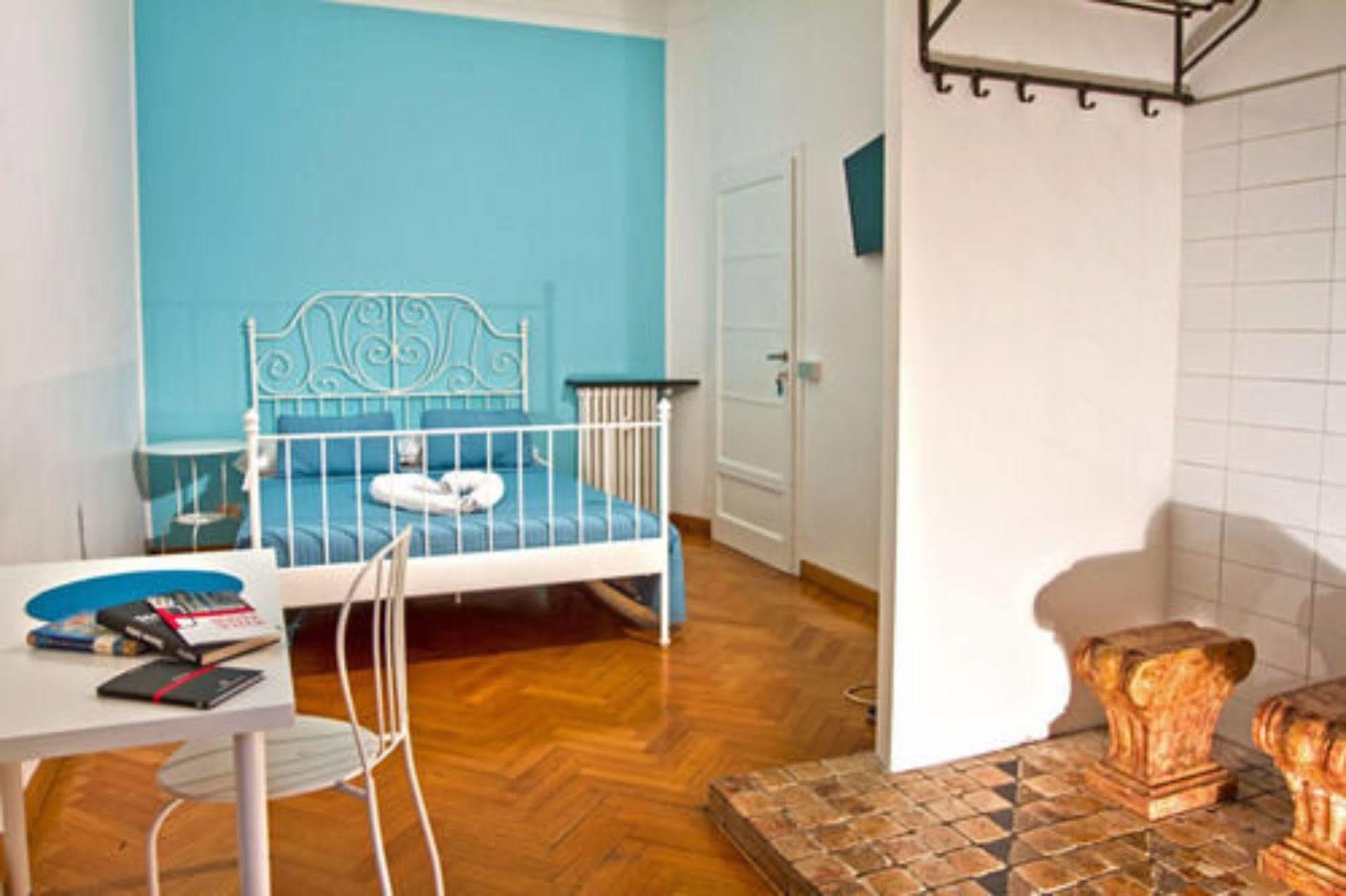 I Am Here Central Station Hotel Milan Exterior photo