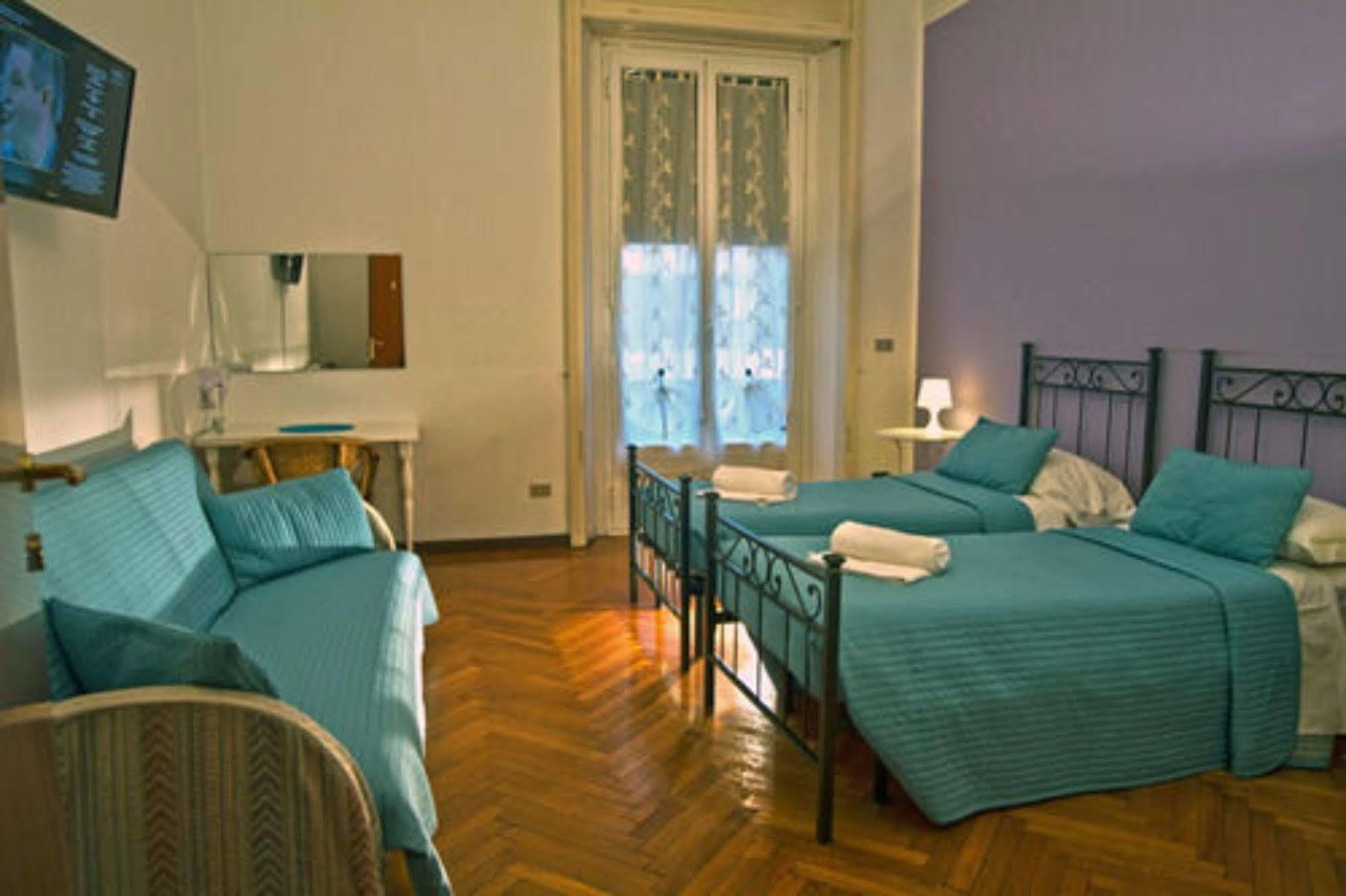 I Am Here Central Station Hotel Milan Exterior photo