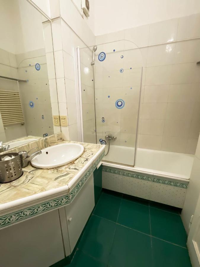I Am Here Central Station Hotel Milan Exterior photo